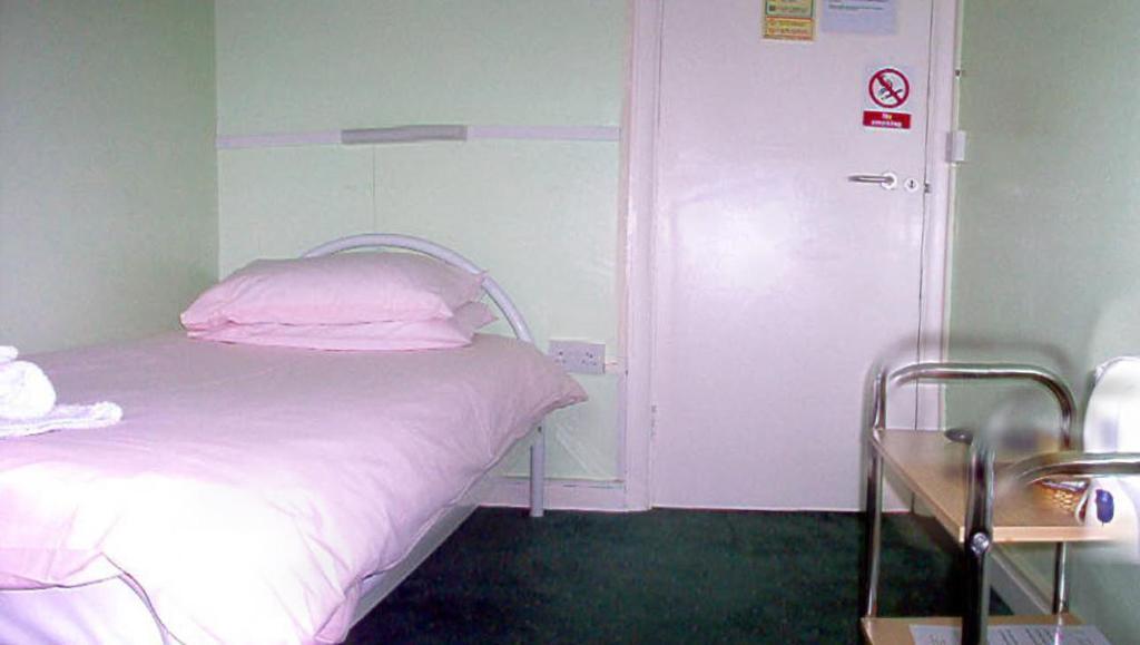 Tekels Park Guest House Camberley Pokój zdjęcie
